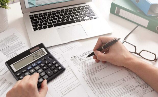 accountant working with us tax forms