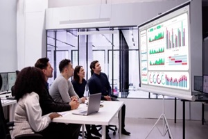 financial business dashboard meeting